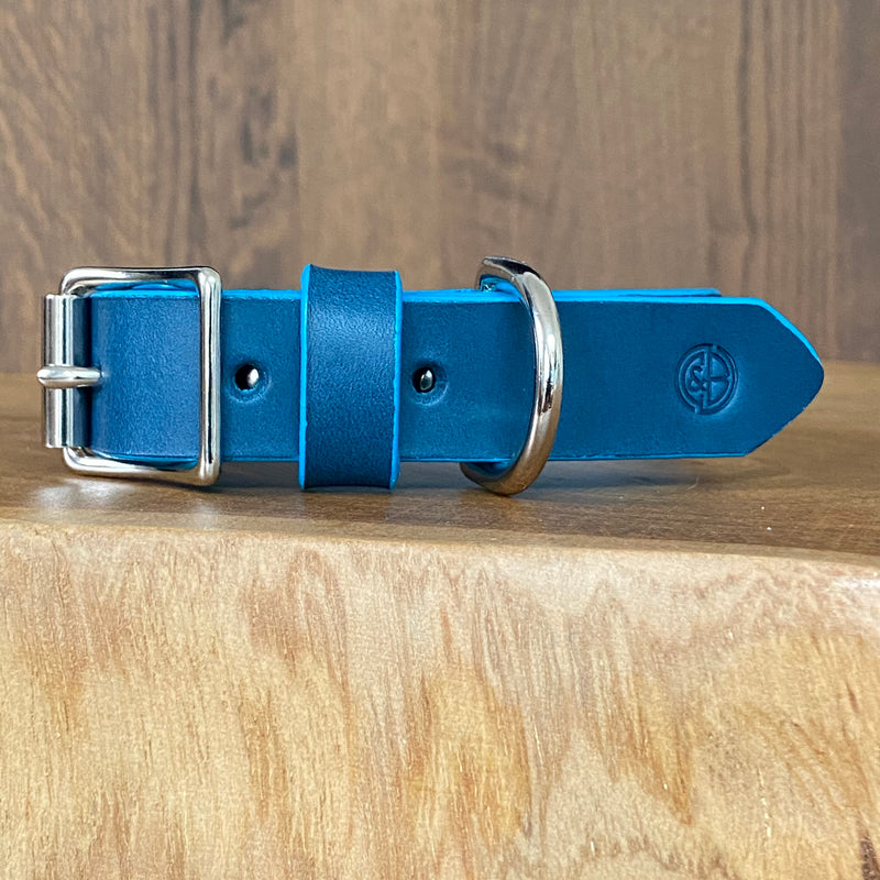 Coco Classic Collar in Petrol Blue with Turquoise painted edge