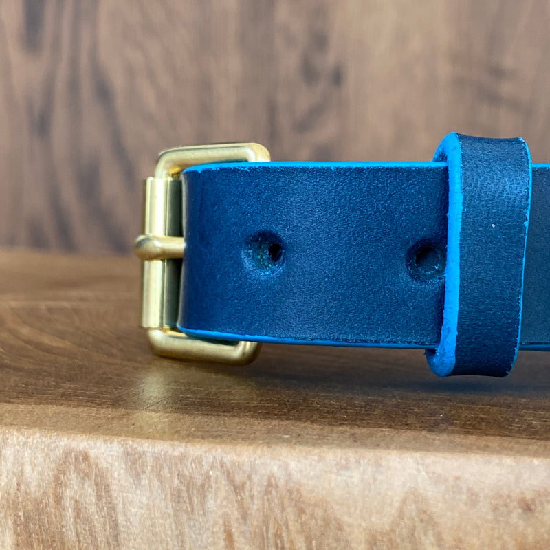 Coco Classic Collar in Petrol Blue with Turquoise painted edge