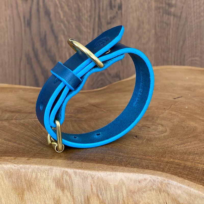 Coco Classic Collar in Petrol Blue with Turquoise painted edge