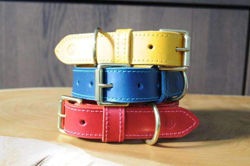 Hand Stitched Coco Classic Collar in Red
