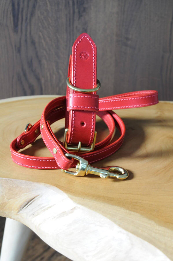 Hand Stitched Coco Classic Lead in Red