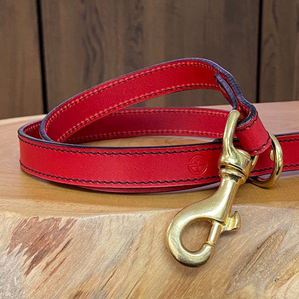 Coco Classic Lead in Red with Black edge & stitch